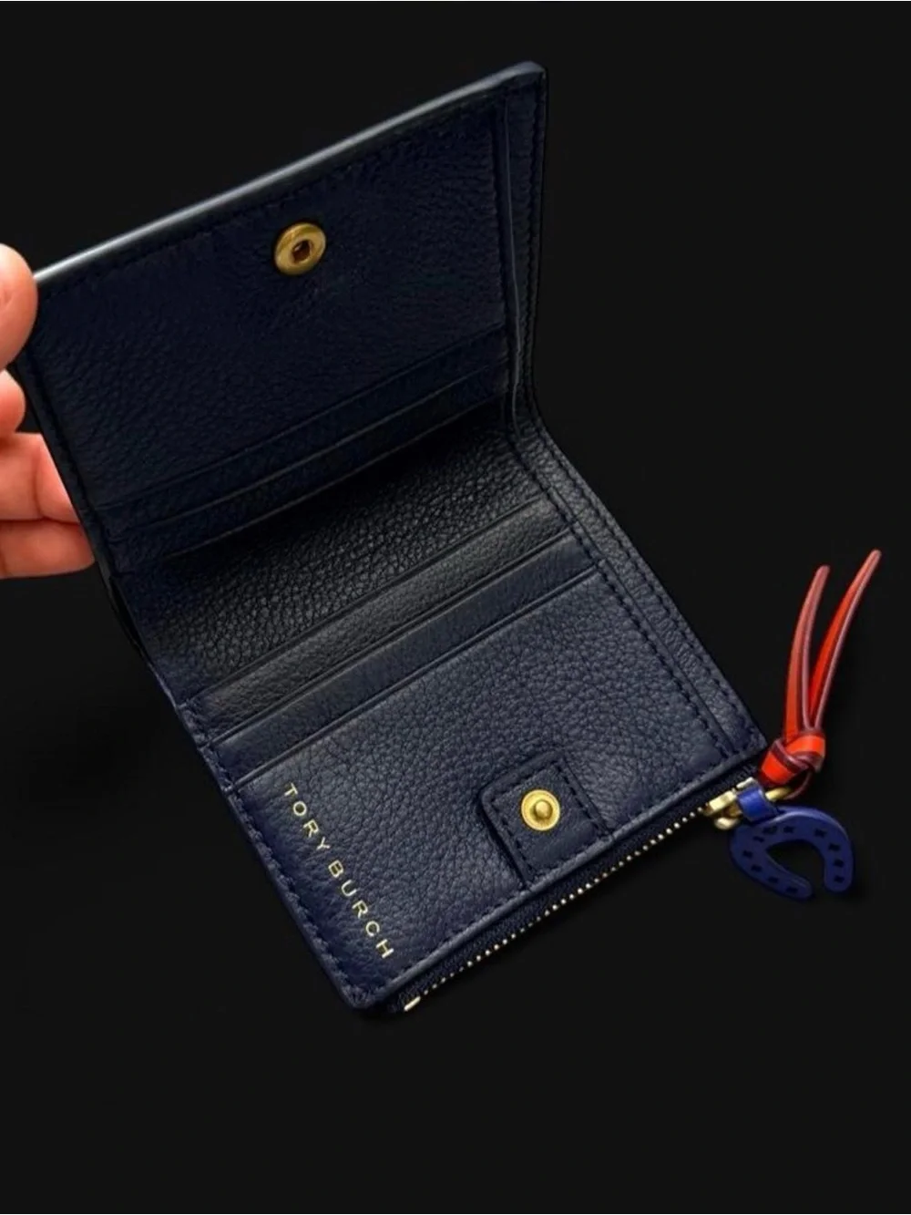 Tory Burch compact tory